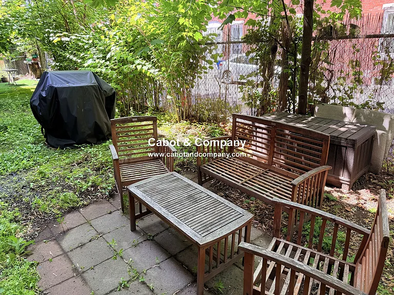 14 Mead St #1 — Photo 10