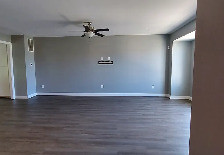 1056 Rye Dr — Photo 12