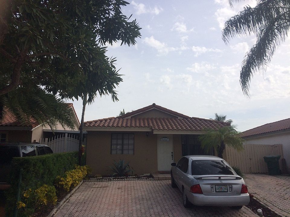 1st image of 11657 NW 91st Pl