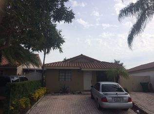 11657 NW 91st Pl, Hialeah Gardens, FL 33018