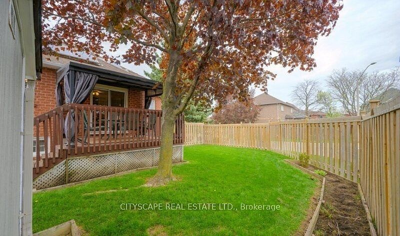 Mississauga House for rent - 3 Bedrooms — photo 12