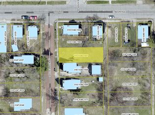 242 Studebaker St, South Bend, IN 46628