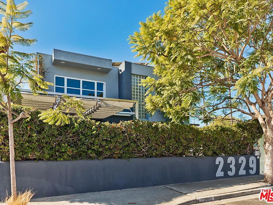 1st image of 2329 Wilson Ave