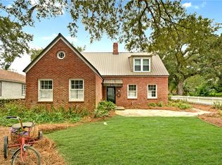 1629 Bruce Dr, Saint Simons Island, GA 31522