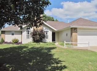 309 W Hunter Dr, Nixa, MO 65714