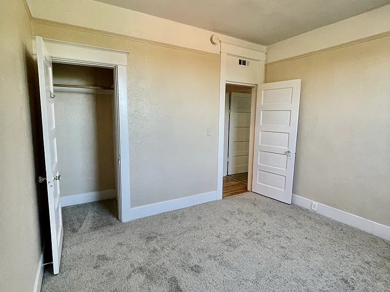 816 S 8th St #203 — Photo 16