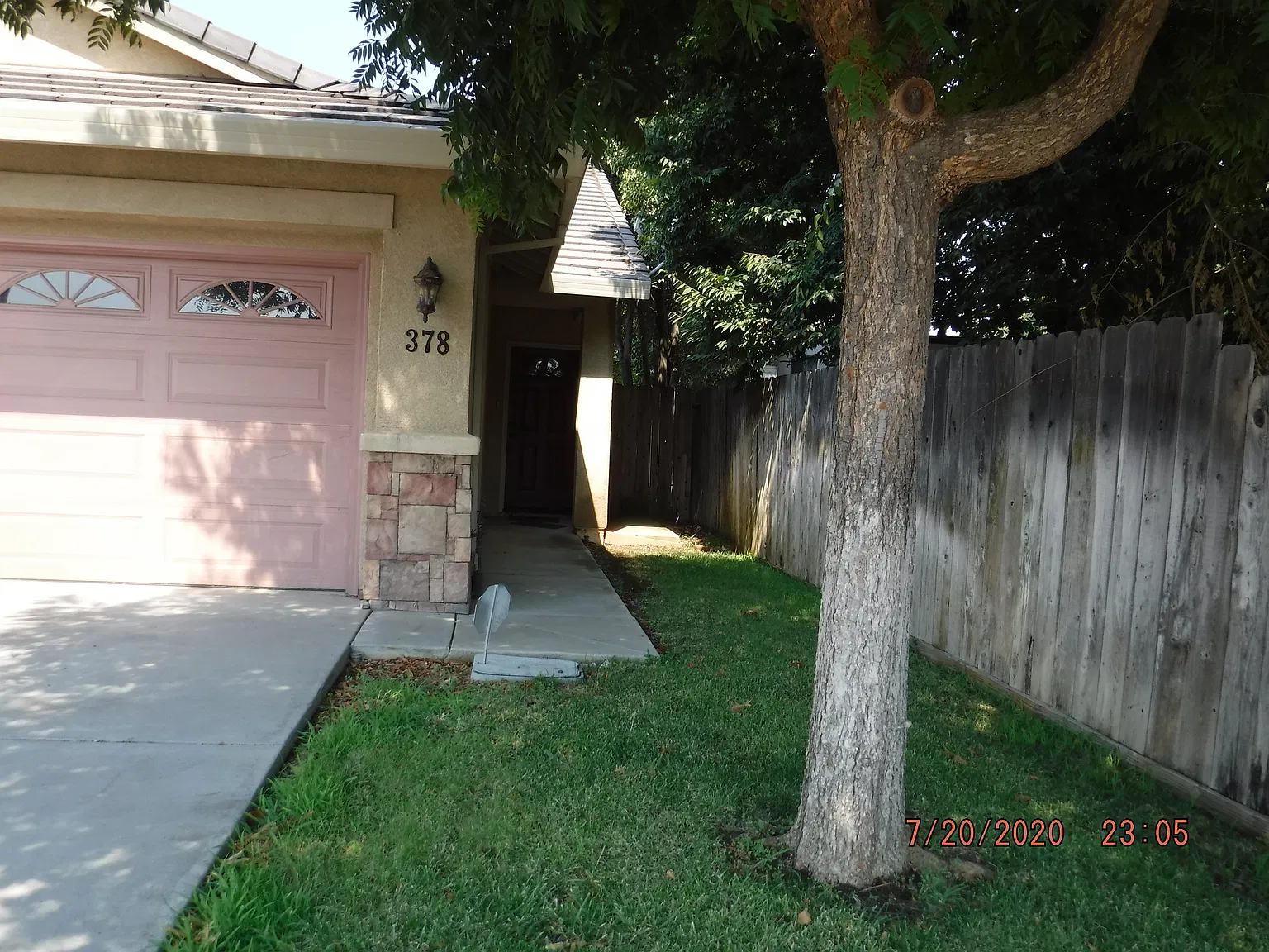 378 N. Walton Avenue - 1 — Photo 3