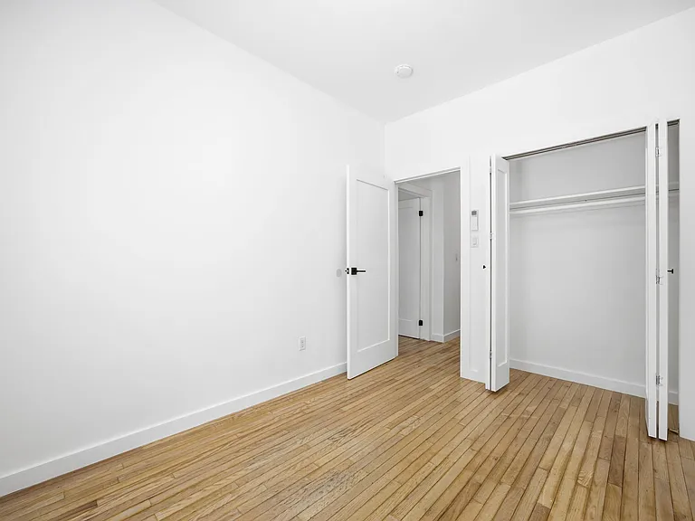 45-17 47th St #2R — Photo 5