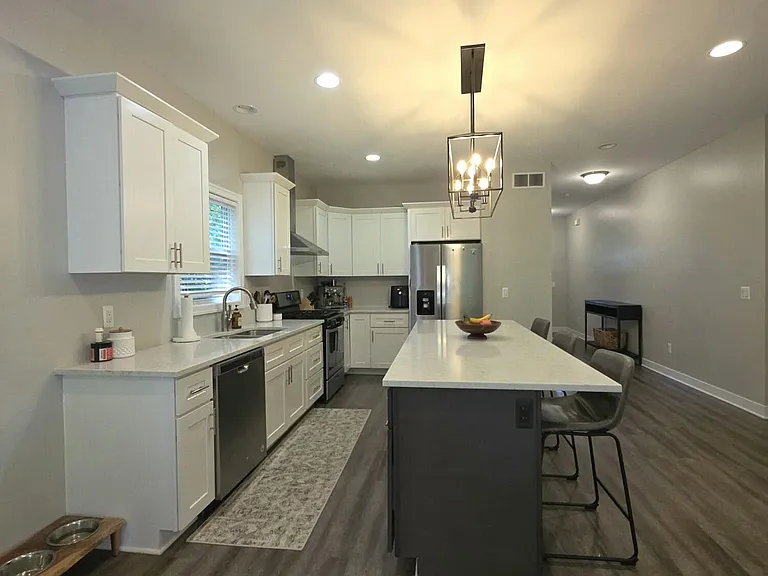 418 W Ellen St — Photo 16