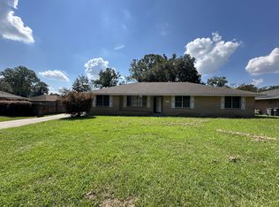 11174 Mollylea Dr, Baton Rouge, LA 70815