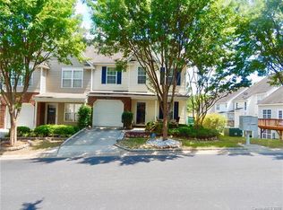 16720 Timber Crossing Rd, Charlotte, NC 28213