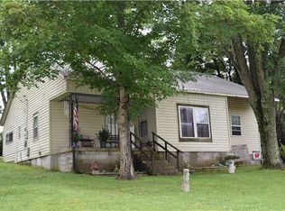 818 Pleasant Grove Rd, Westmoreland, TN 37186