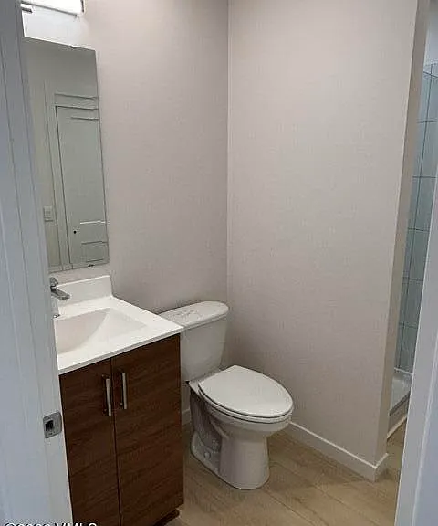 1200 Capitol St #303 — Photo 17