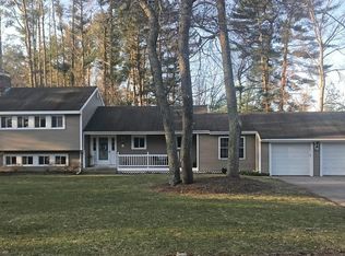 3 Cranberry Ln, Pembroke, MA 02359
