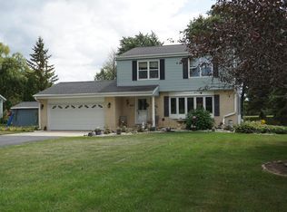 3425 E Ryan Rd, Oak Creek, WI 53154