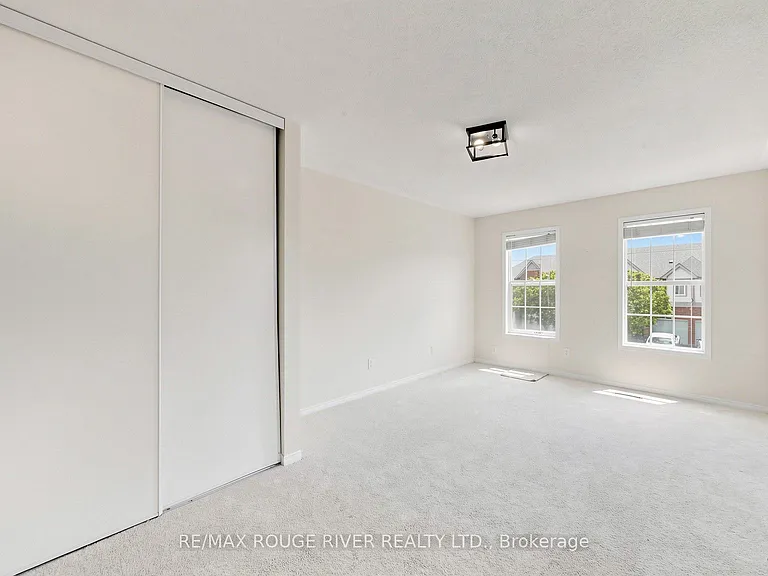 66 Telegraph Dr — Photo 27