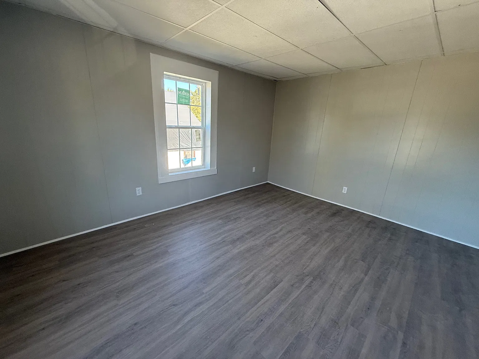 4 bed, 1200 sqft, $1,500 — Photo 3