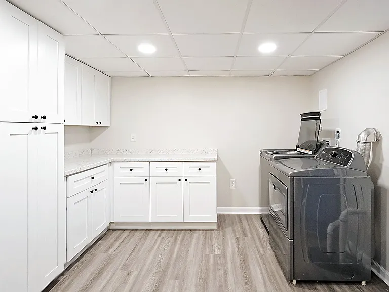 703 Oak Creek Rd — Photo 18