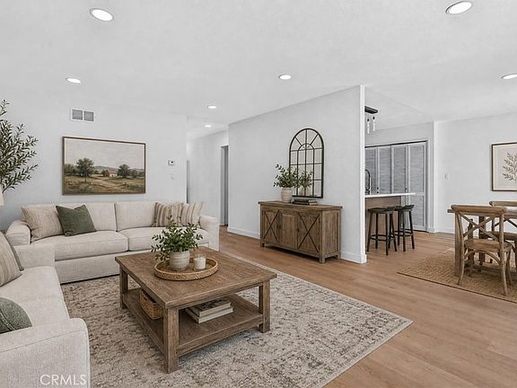 4th image of 17524 Thornlake Ave