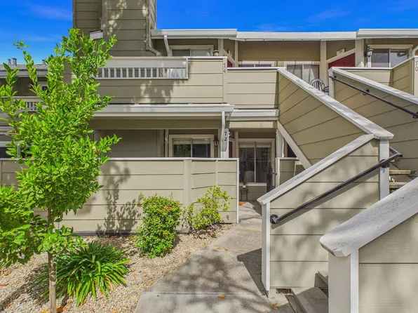 72 Cherry Ridge Ln, San Jose, CA 95136