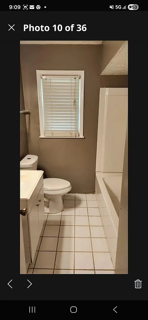 Charming 2BR House in Columbus — Photo 3