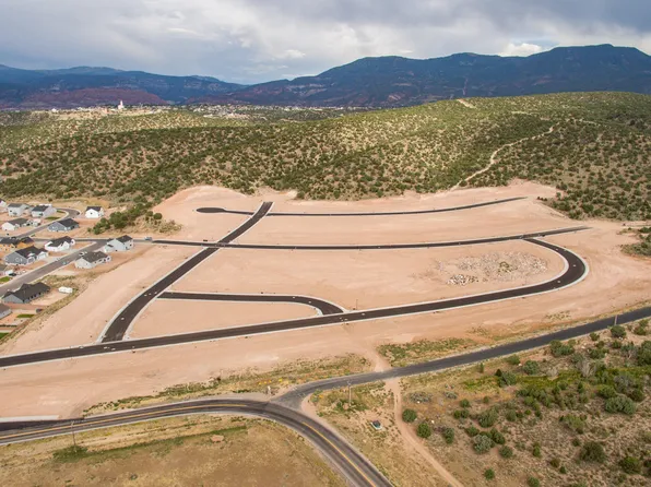 638 S Renze Adams St #134, Cedar City, UT 84720