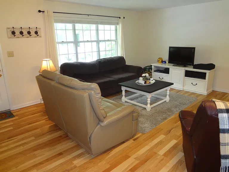 2805 Summit Rd #B — Photo 12