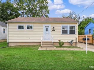 804 S Union St, Aurora, IL 60505