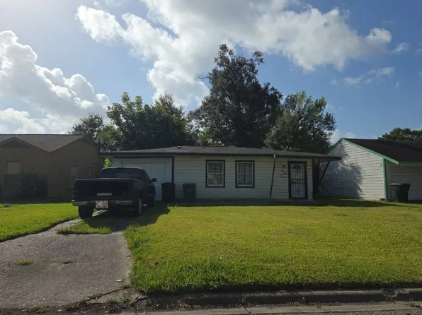 7343 Okinawa Rd, Houston, TX 77033