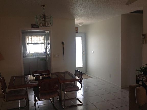 3rd image of 2671 Emory Dr E
