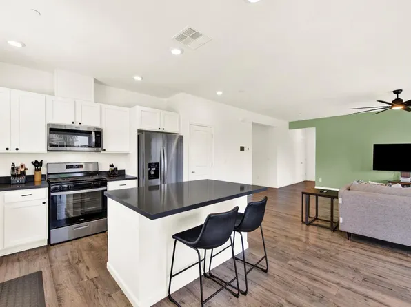 615 Songbird Way, Dixon, CA 95620