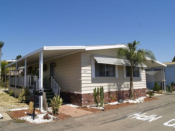 1704 THELMA DRIVE
