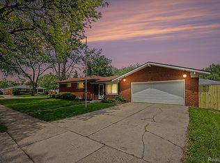28326 Alden St, Madison Heights, MI 48071
