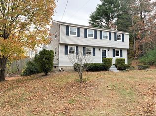 716 Whipple Rd, Tewksbury, MA 01876