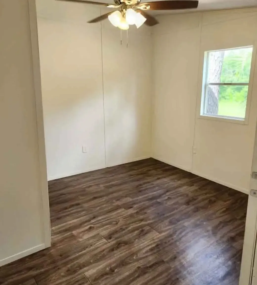 2 bed, 1056 sqft, $1,295 — Photo 4