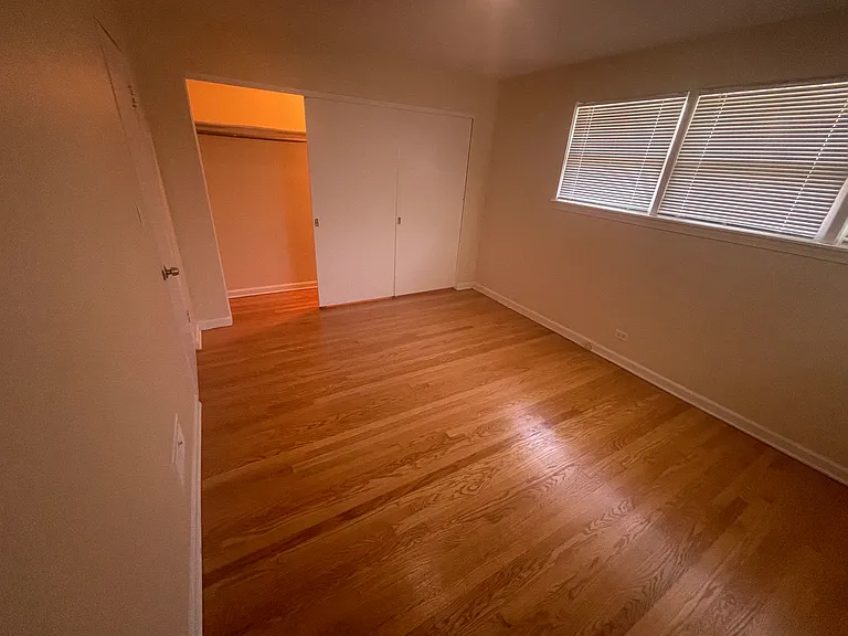 9521 Kildare Ave — Photo 21