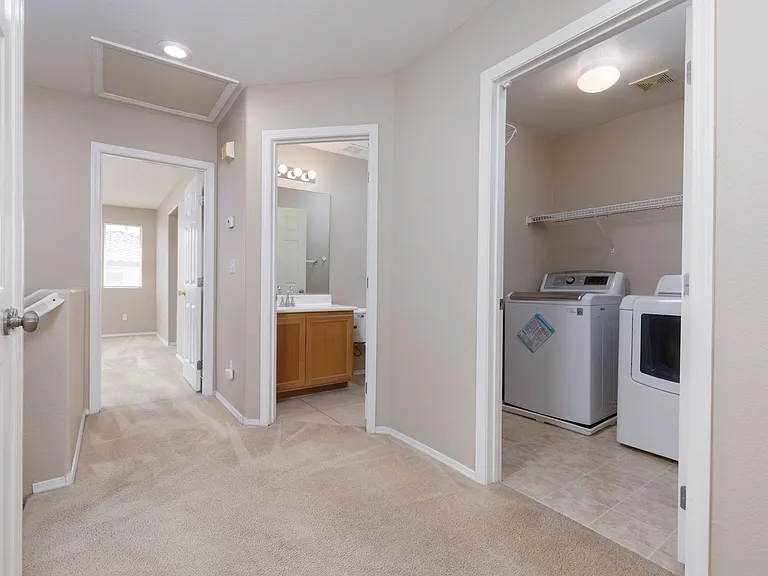 791 Sunrise Crossing St — Photo 14