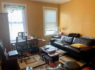 155 Vinton St #2R, Providence, RI 02909