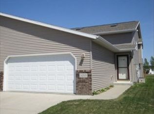 4269 39th Ave S, Fargo, ND 58104