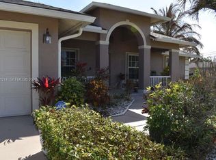 1084 SW Di Lido Ln, Port Saint Lucie, FL 34953