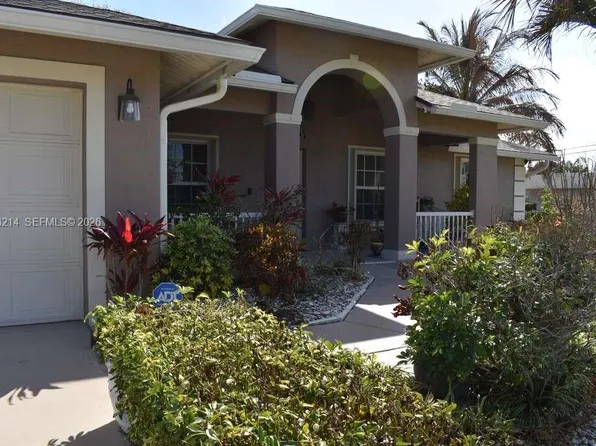 1084 SW Di Lido Ln, Port Saint Lucie, FL 34953