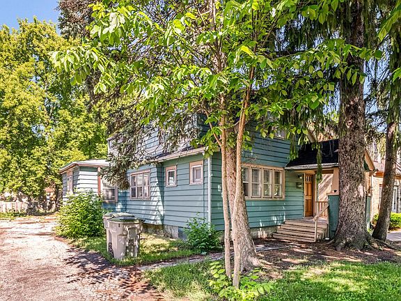 3rd image of 4673 N 49th STREET
