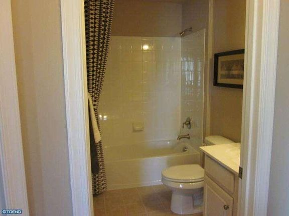 5th image of 6800 Lynemore Dr