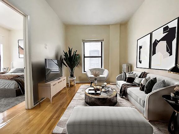 2nd image of 212 W 109th St APT 3B