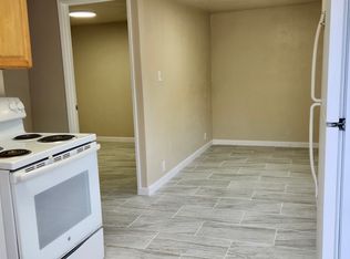 677 40th St #A, Richmond, CA 94805