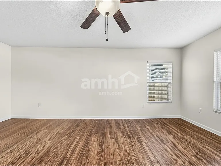 441 Tribune Dr — Photo 5