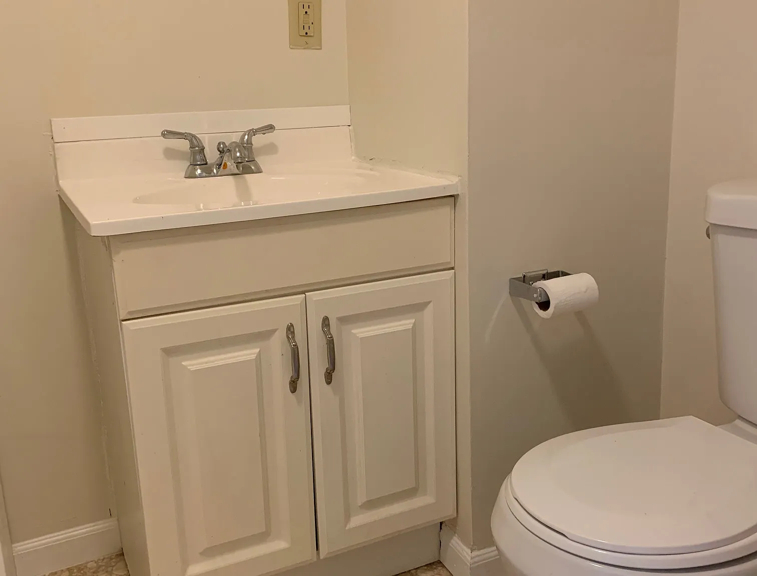2 bed, 870 sqft, $1,750 — Photo 2