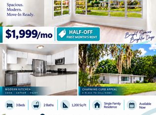 1702 E Carol Dr, Plant City, FL 33563