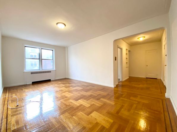 140 Van Cortlandt Ave #1B