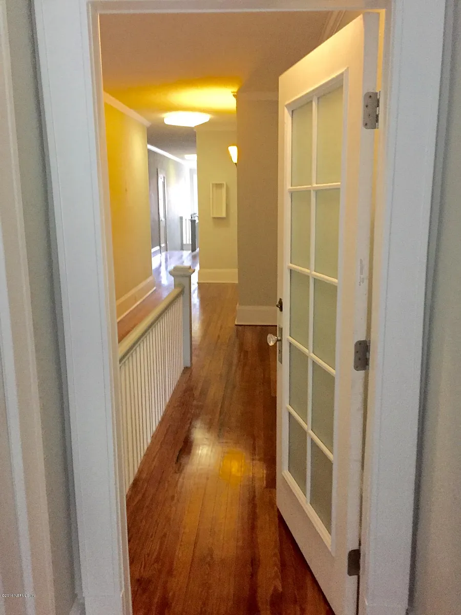 Building Photo - 2116 Herschel St #A